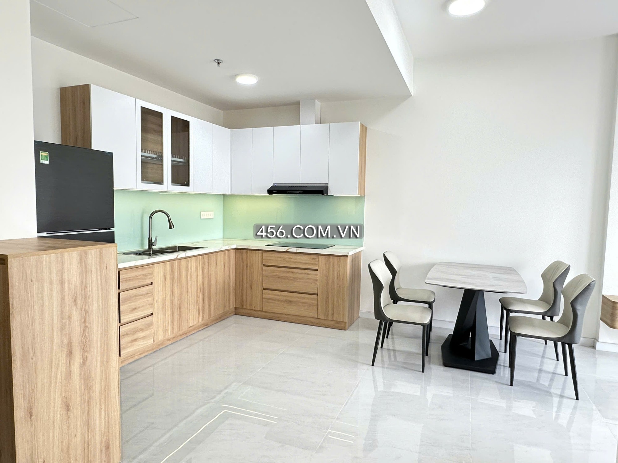 Hinh-Victoria Village Apartment For Rent 2 Bedrooms 70 Sqm Tower 4 Middle Level