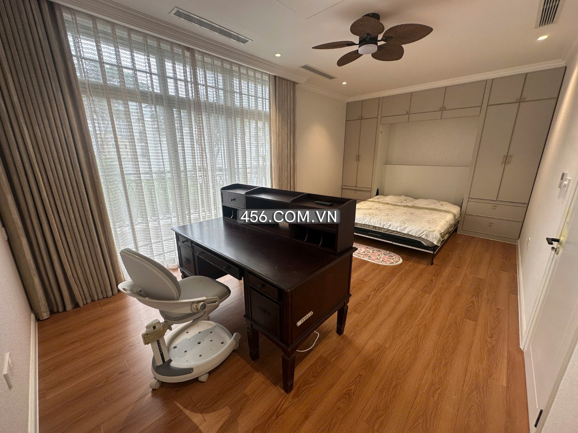 Hinh-Villa Thanh My Loi District 2 For Lease Morden Furniture