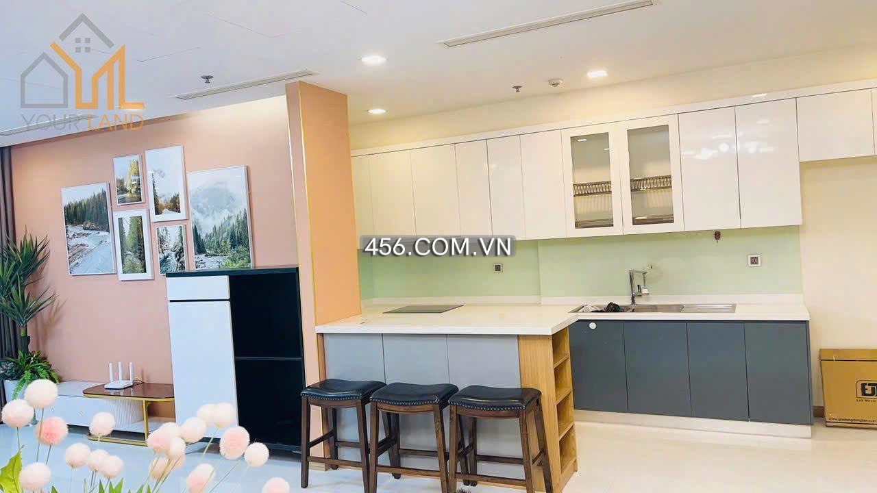 Hinh-4 Bedrooms Vinhomes Central Park Apartment For Lease Park 2 Tower RiverView