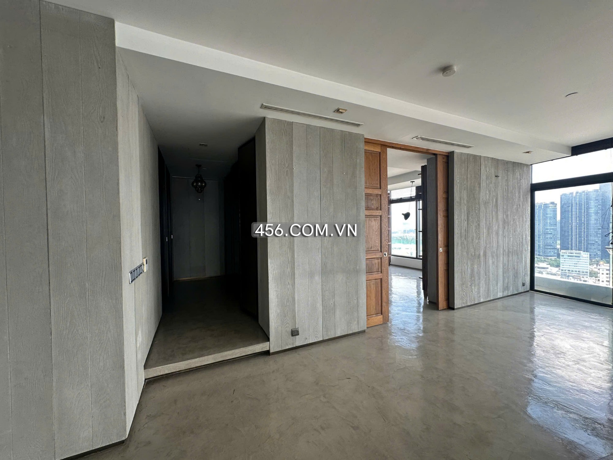 Hinh-Penthouse City Garden Apartment For Lease 320 sqm Morden Furniture City View