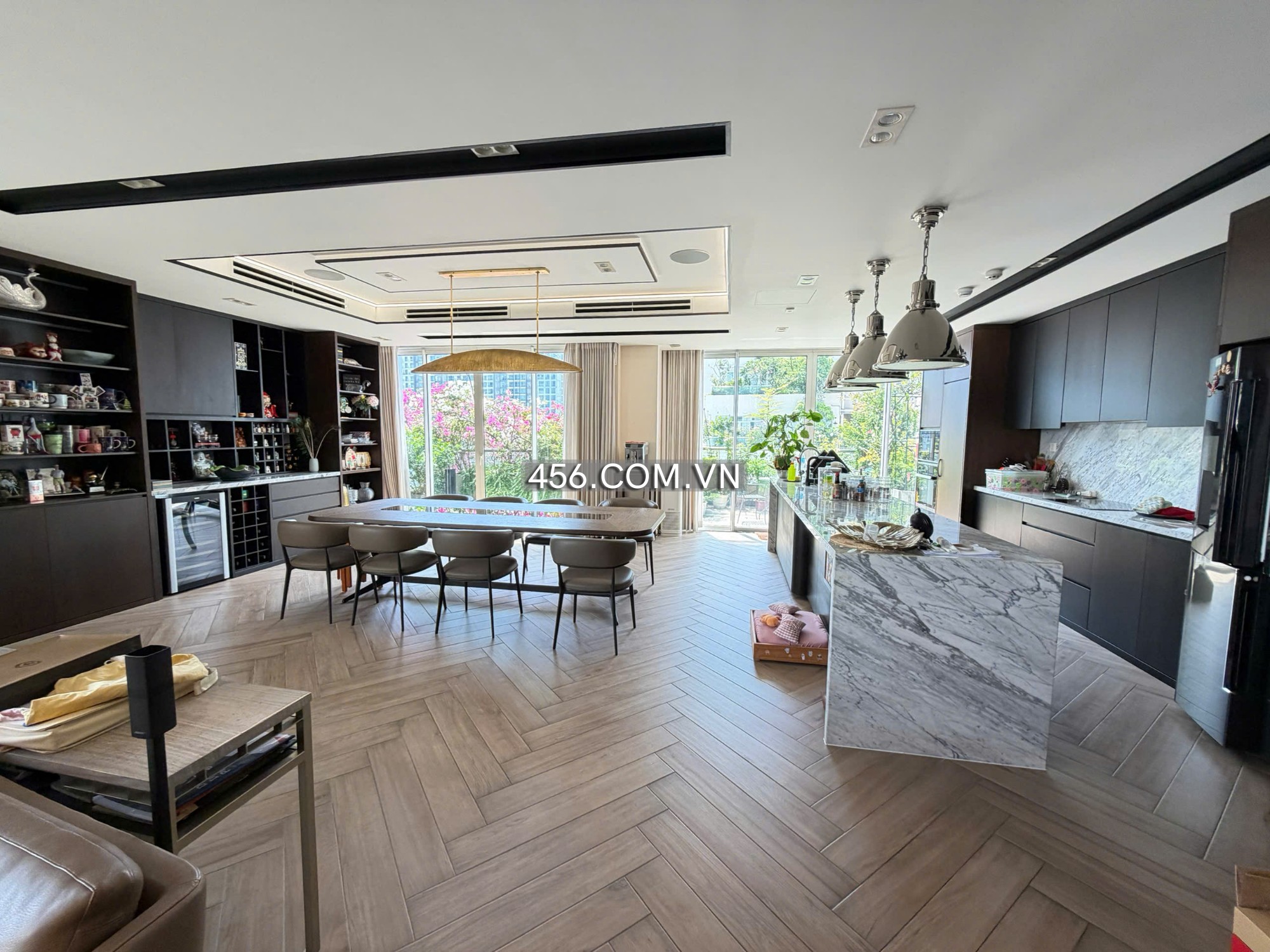 Hinh-Penthouse Saigon Pearl Apartment For Lease With Morden Furniture City View