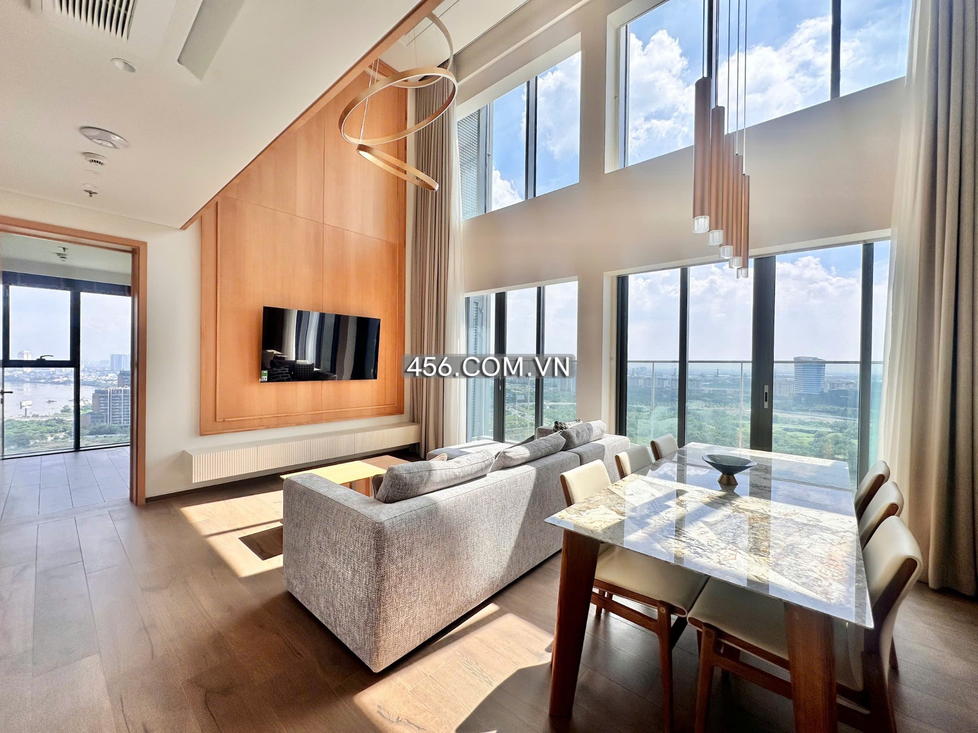 Penthouse căn hộ The Crest ( Metropole Thủ...